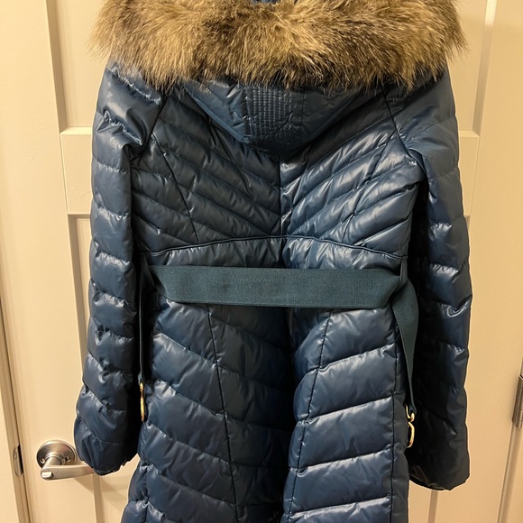 Juicy Couture long puffer coat w/ faux fur trim hood - Picture 6 of 7